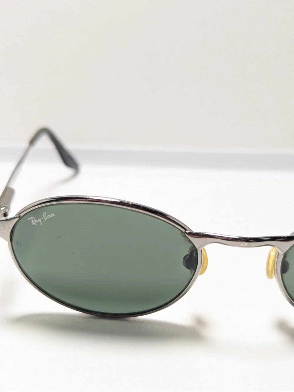 Ray-Ban B&L W2839 HIGHSTREET Retro Green Vintage Silver Oval Fashion Sunglasses